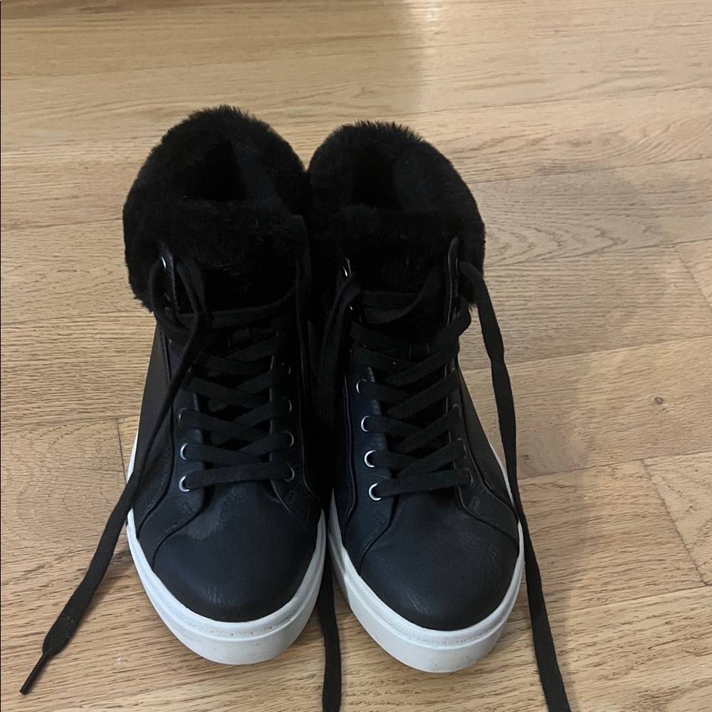 Koolaburra Black Fur-Trimmed Sneakers